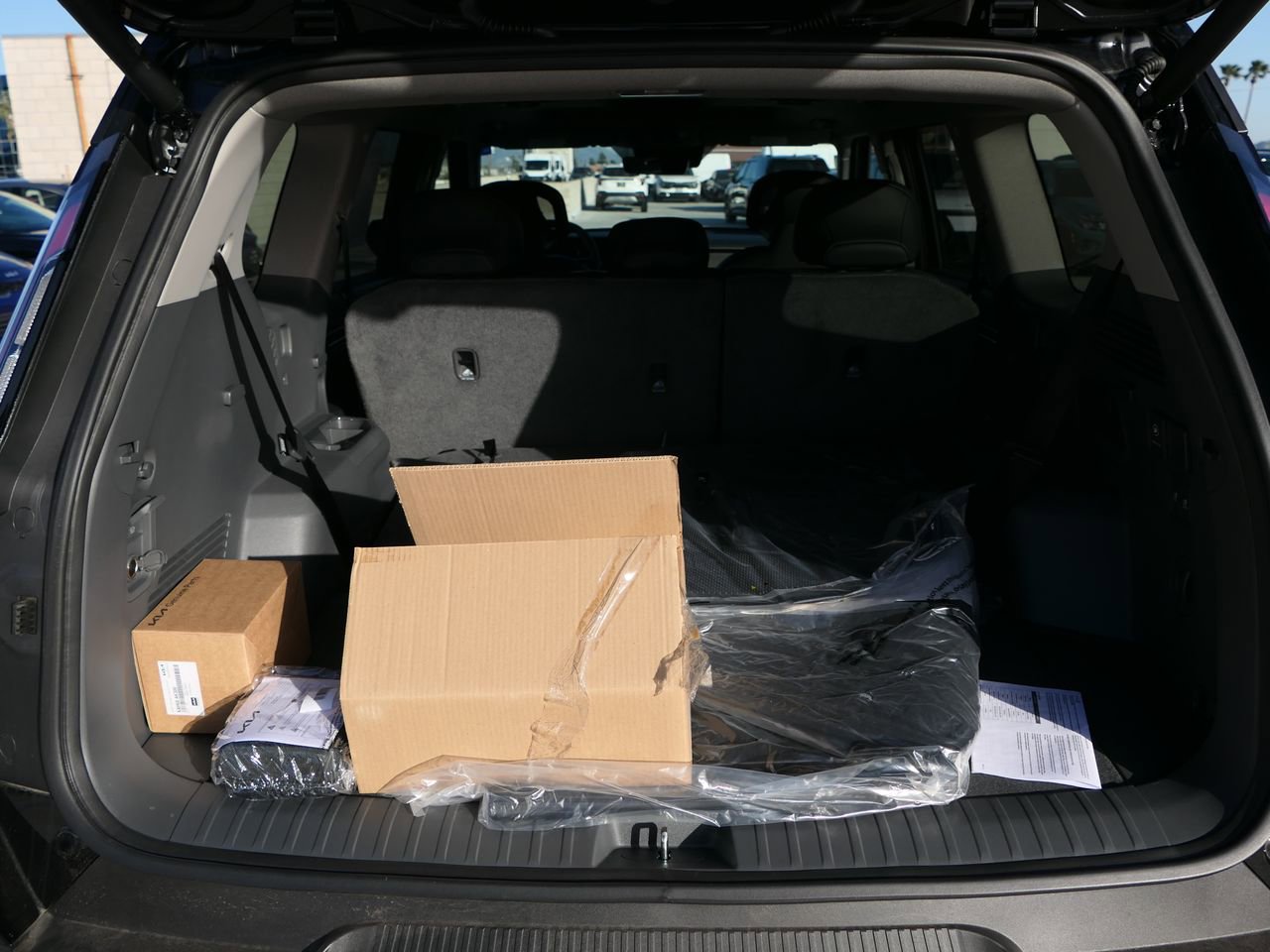 New 2026 Kia EV9 Wind image 18