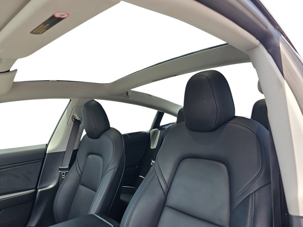Used 2018 Tesla Model 3 Mid Range RWD image 29