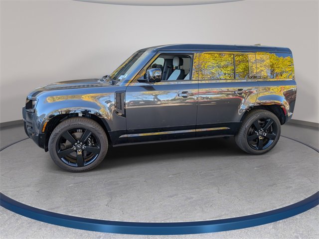 New 2025 Land Rover Defender 110 V8 image 2