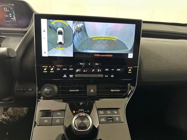 Used 2023 Subaru Solterra AWD image 22