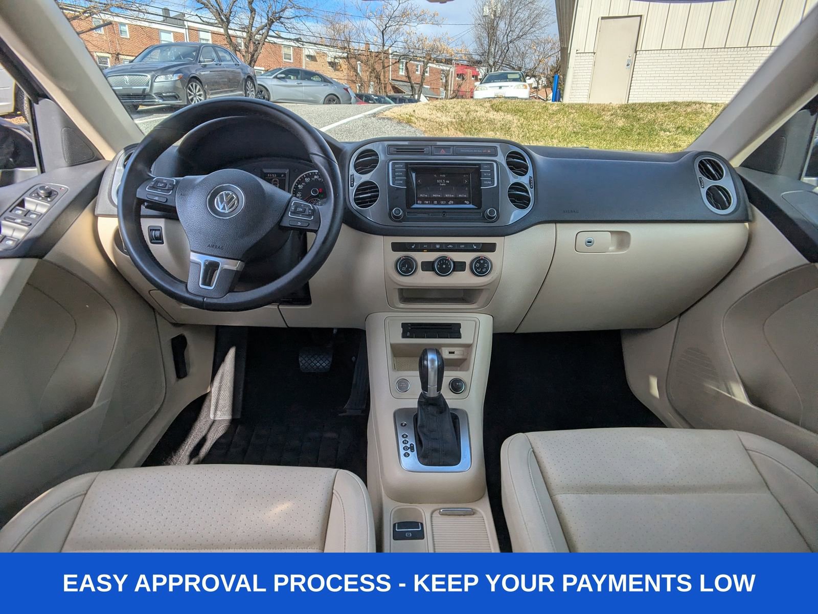 Used 2016 Volkswagen Tiguan S image 16