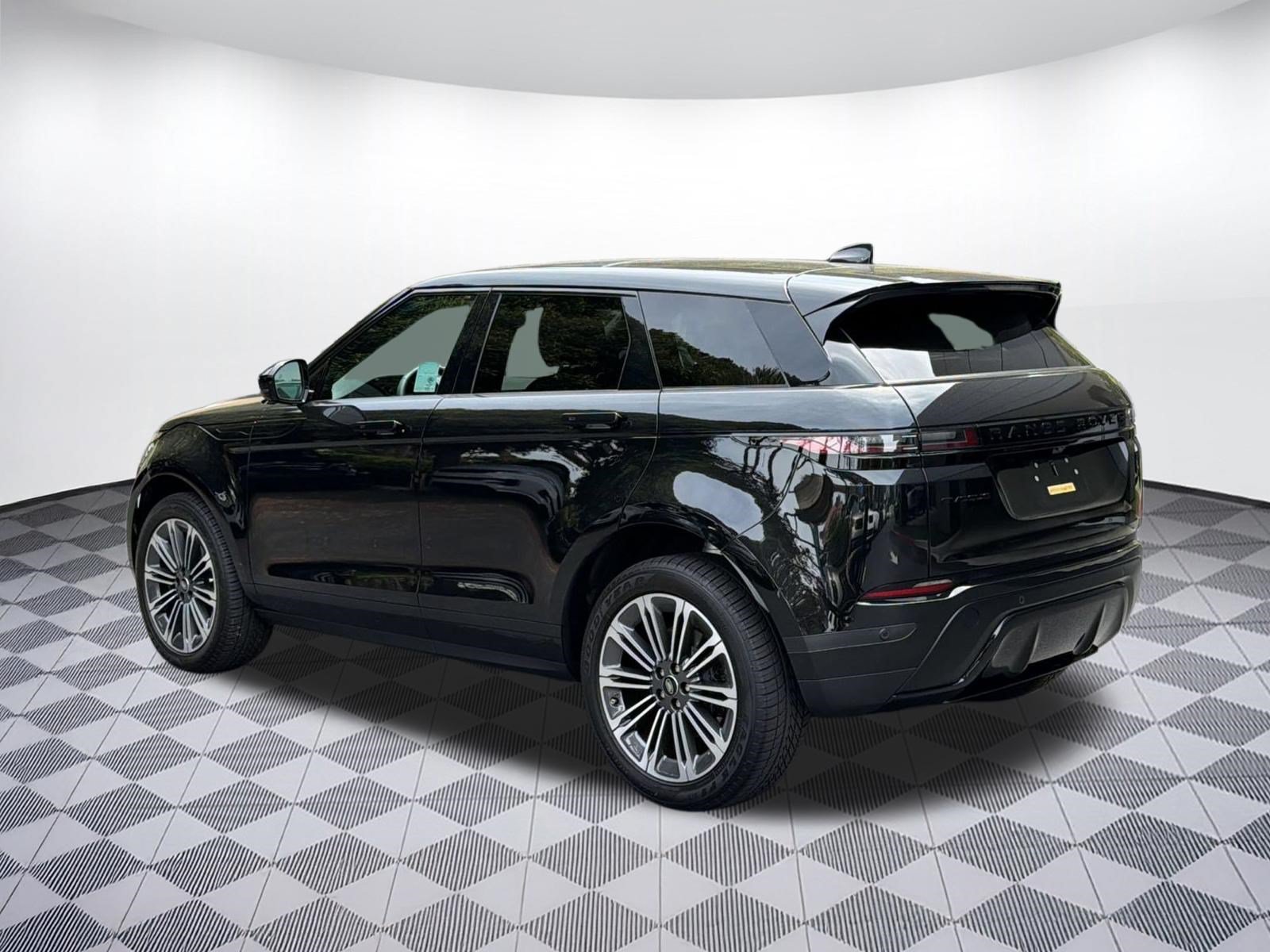 Certified 2026 Land Rover Range Rover Evoque S AWD/4WD image 3