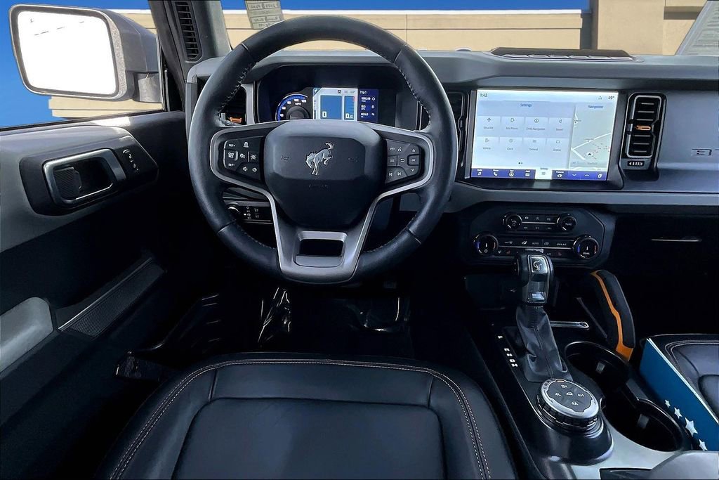 Used 2022 Ford Bronco Badlands image 10