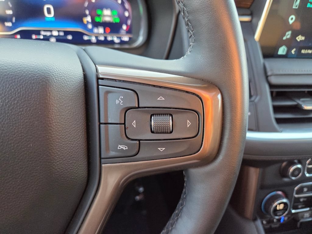 Used 2023 Chevrolet Tahoe High Country AWD/4WD image 32