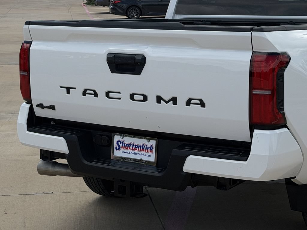 Used 2024 Toyota Tacoma SR5 AWD/4WD image 6