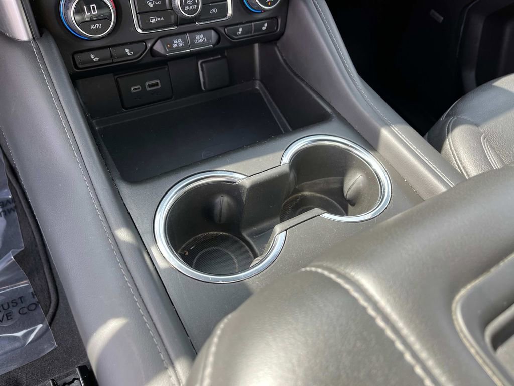 Used 2023 Chevrolet Tahoe LT image 35