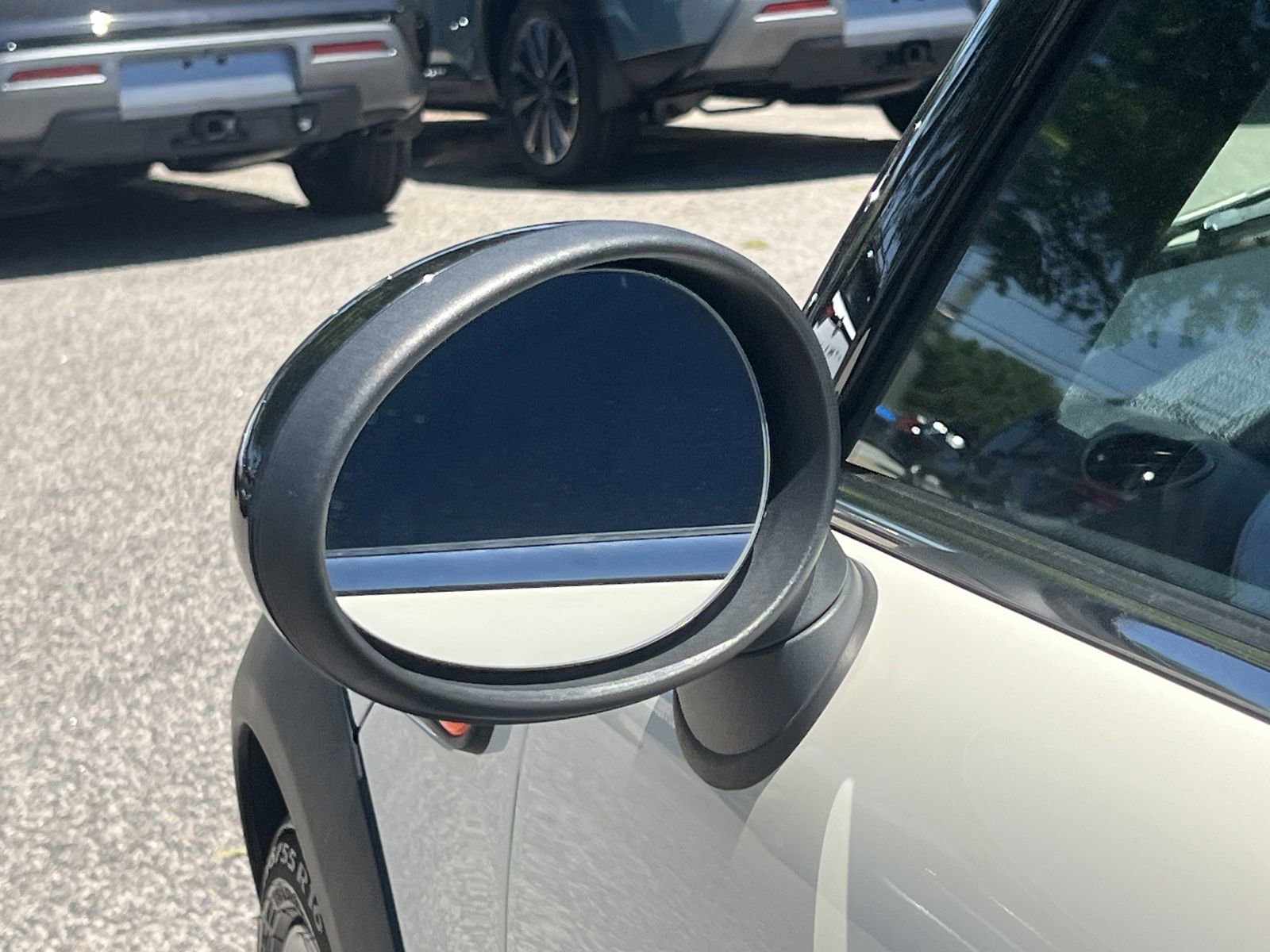 Used 2013 MINI Cooper Convertible FWD image 25