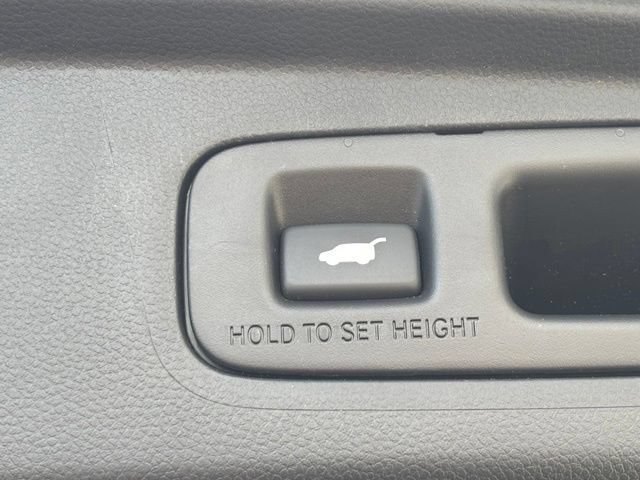 Used 2023 Honda CR-V EX-L image 5