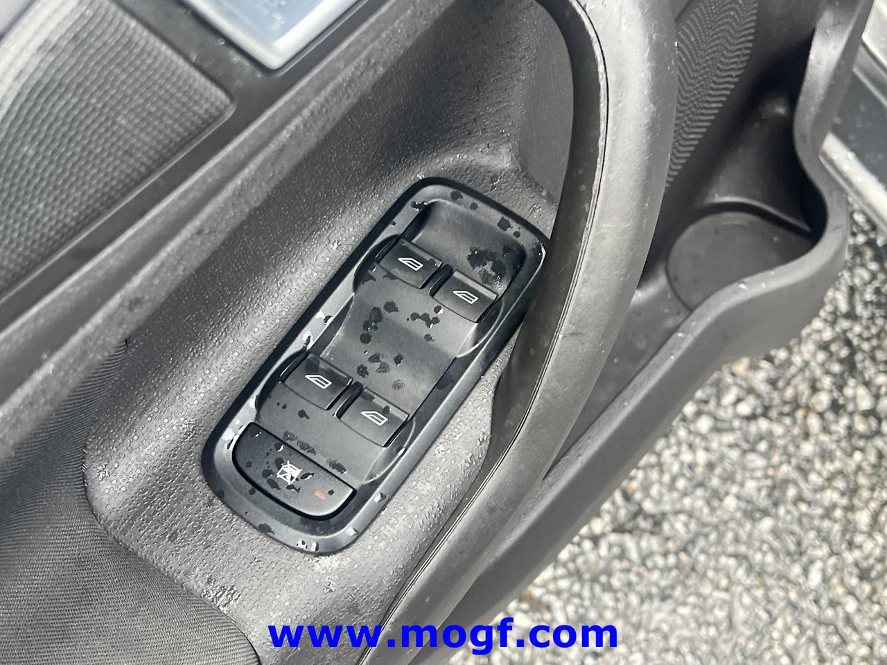 Used 2015 Ford Fiesta SE FWD image 17