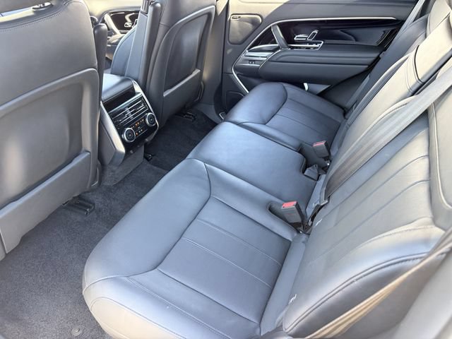 Used 2023 Land Rover Range Rover SE AWD/4WD image 25