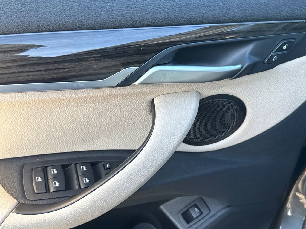 Used 2022 BMW X1 sDrive28i w/ Convenience Package image 25