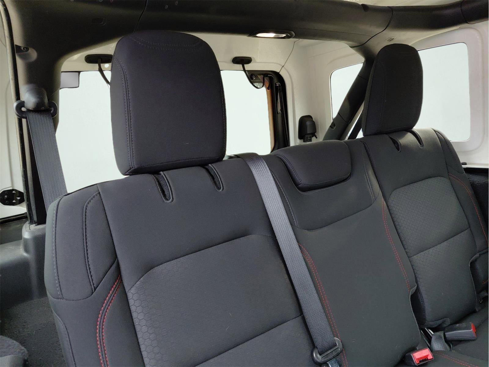 Used 2021 Jeep Wrangler Unlimited Rubicon image 27