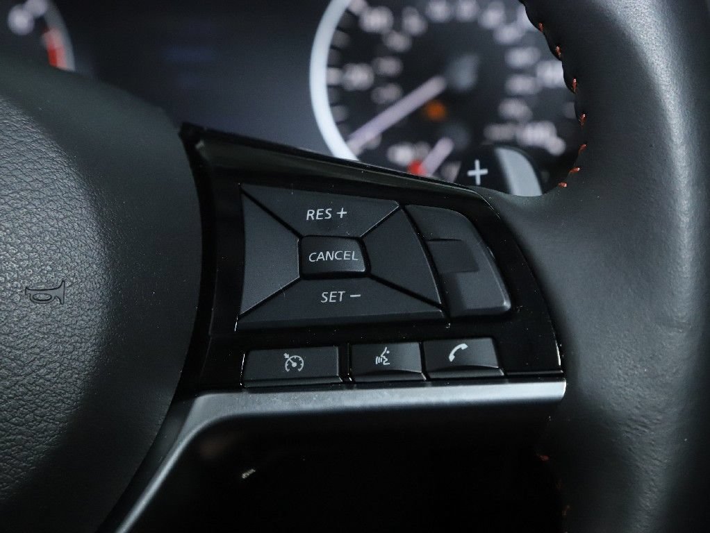 Certified 2025 Nissan Altima 2.5 SR AWD/4WD image 23