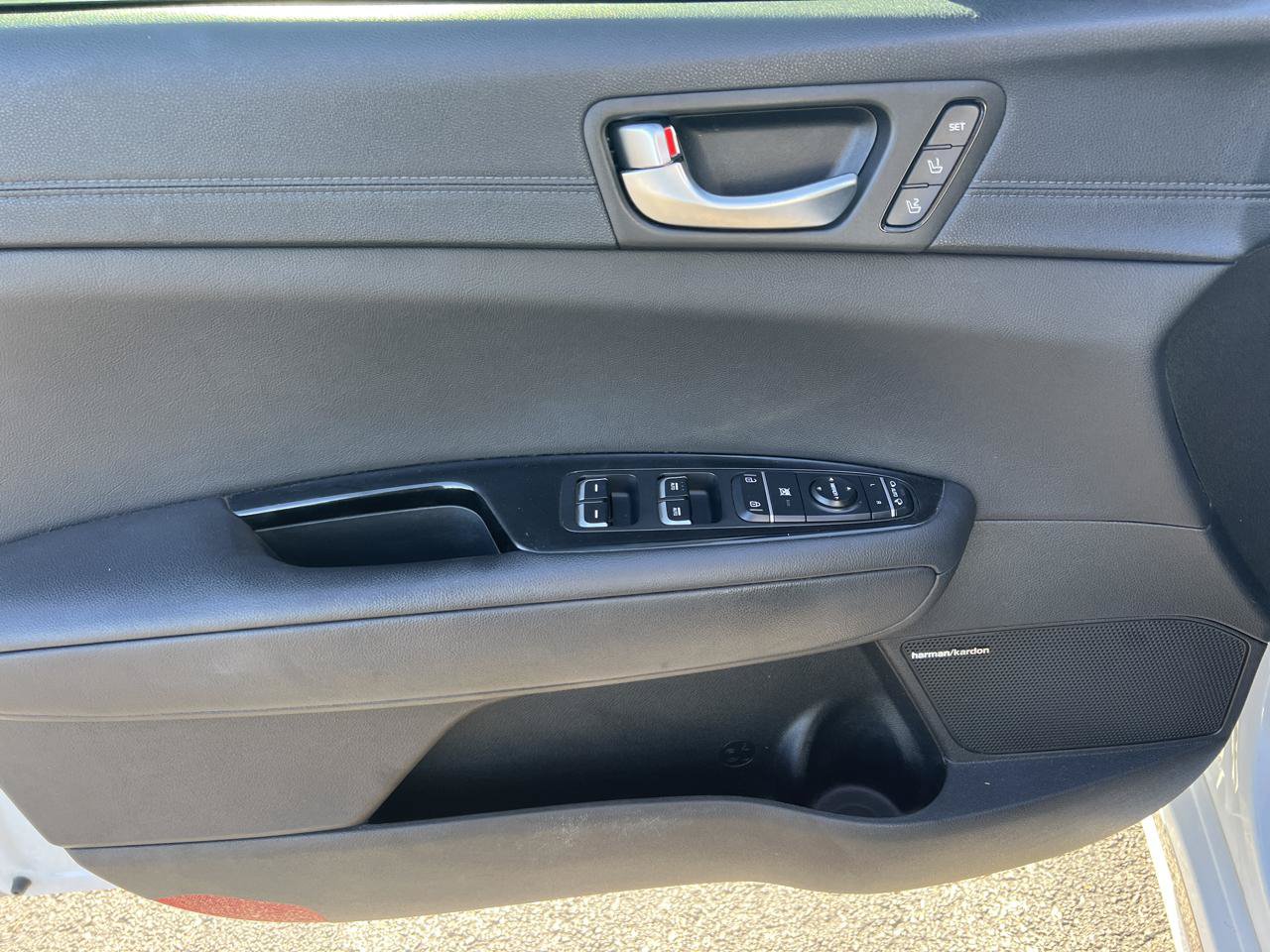 Used 2018 Kia Optima SX w/ Technology Package FWD image 16