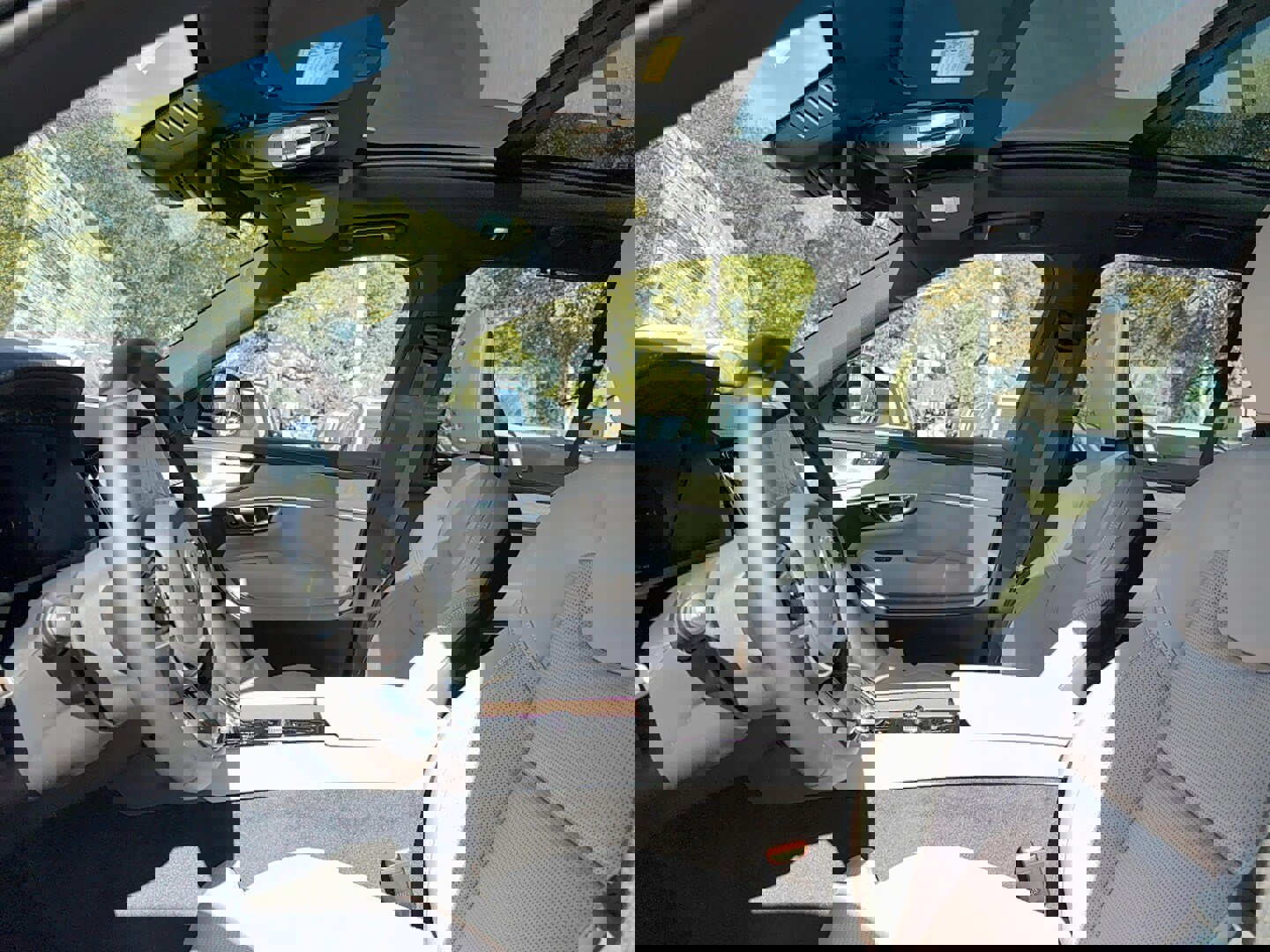 New 2026 Volvo XC90 B5 Ultra image 12