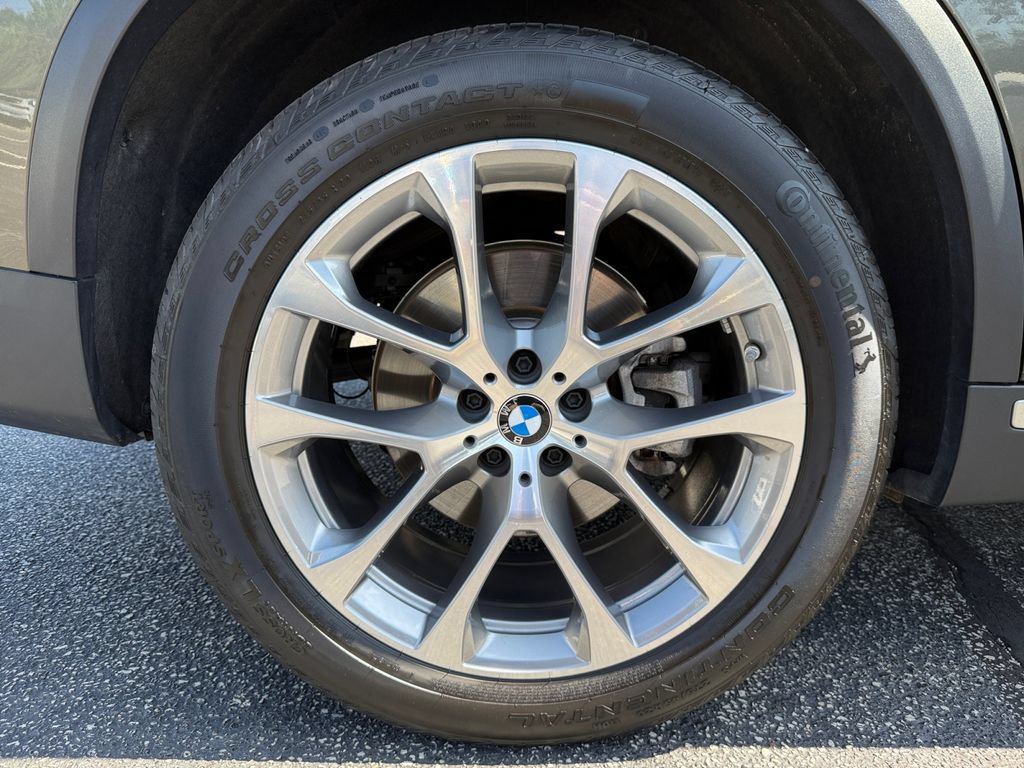 Used 2026 BMW X5 xDrive40i AWD/4WD image 17