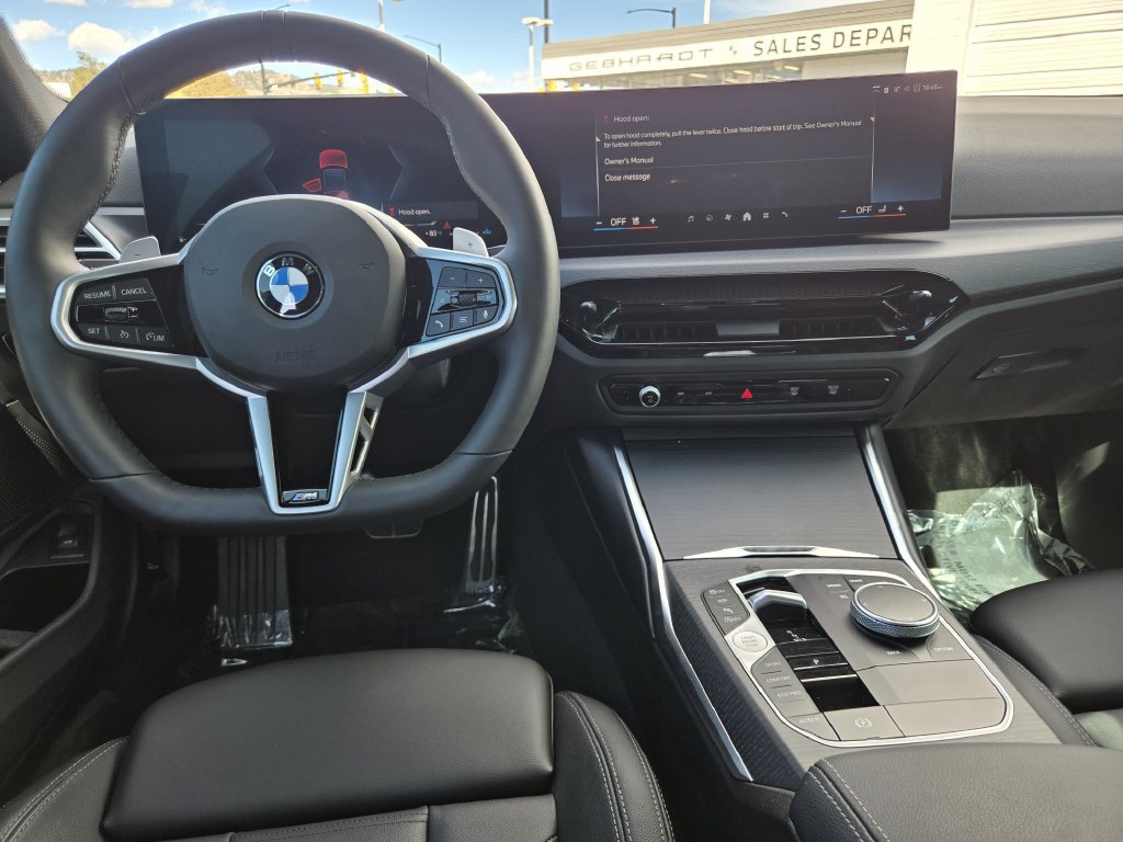 Certified 2026 BMW 330i xDrive Sedan w/ M Sport Package AWD/4WD image 29