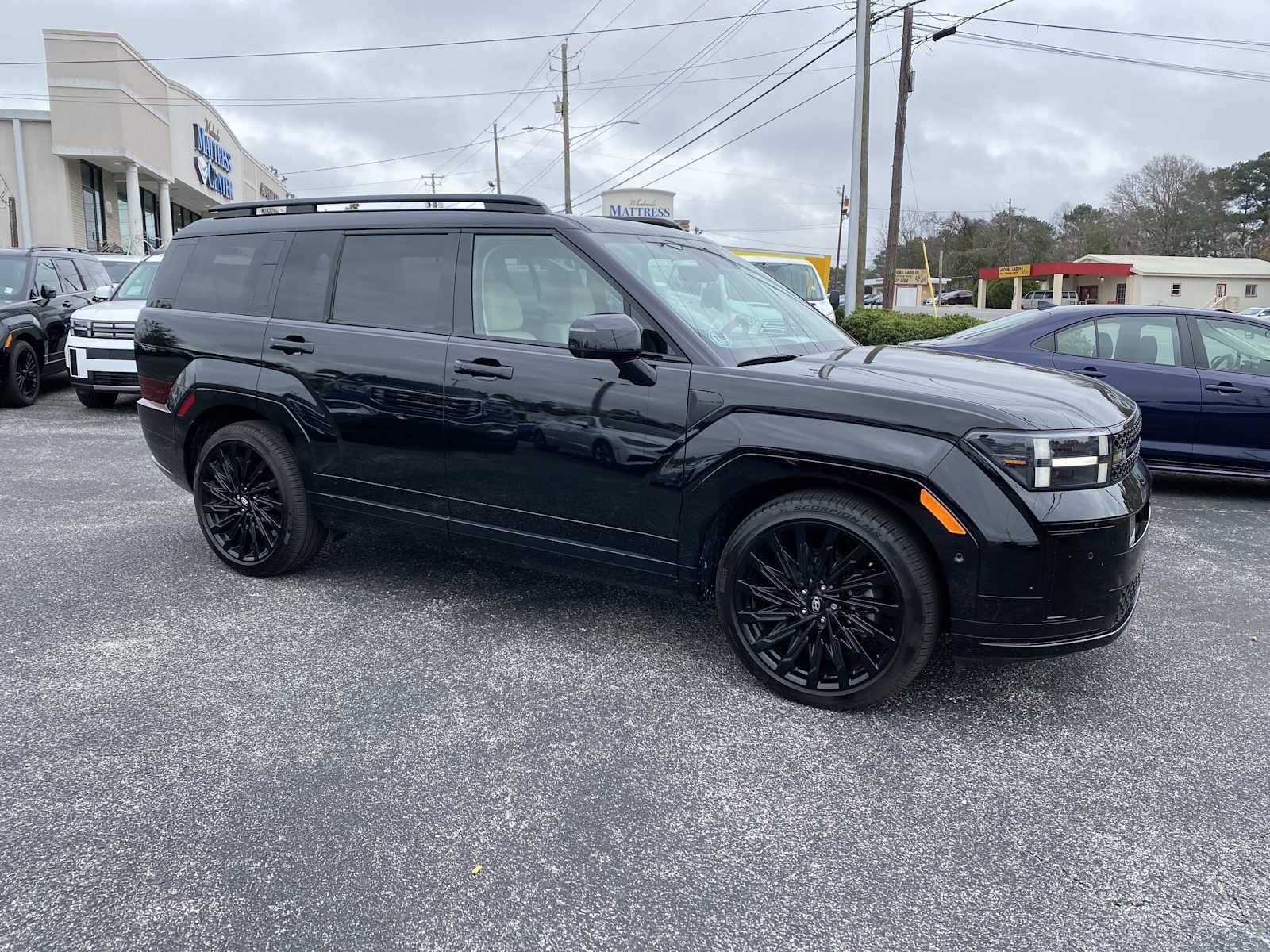 Certified 2025 Hyundai Santa Fe Calligraphy image 1