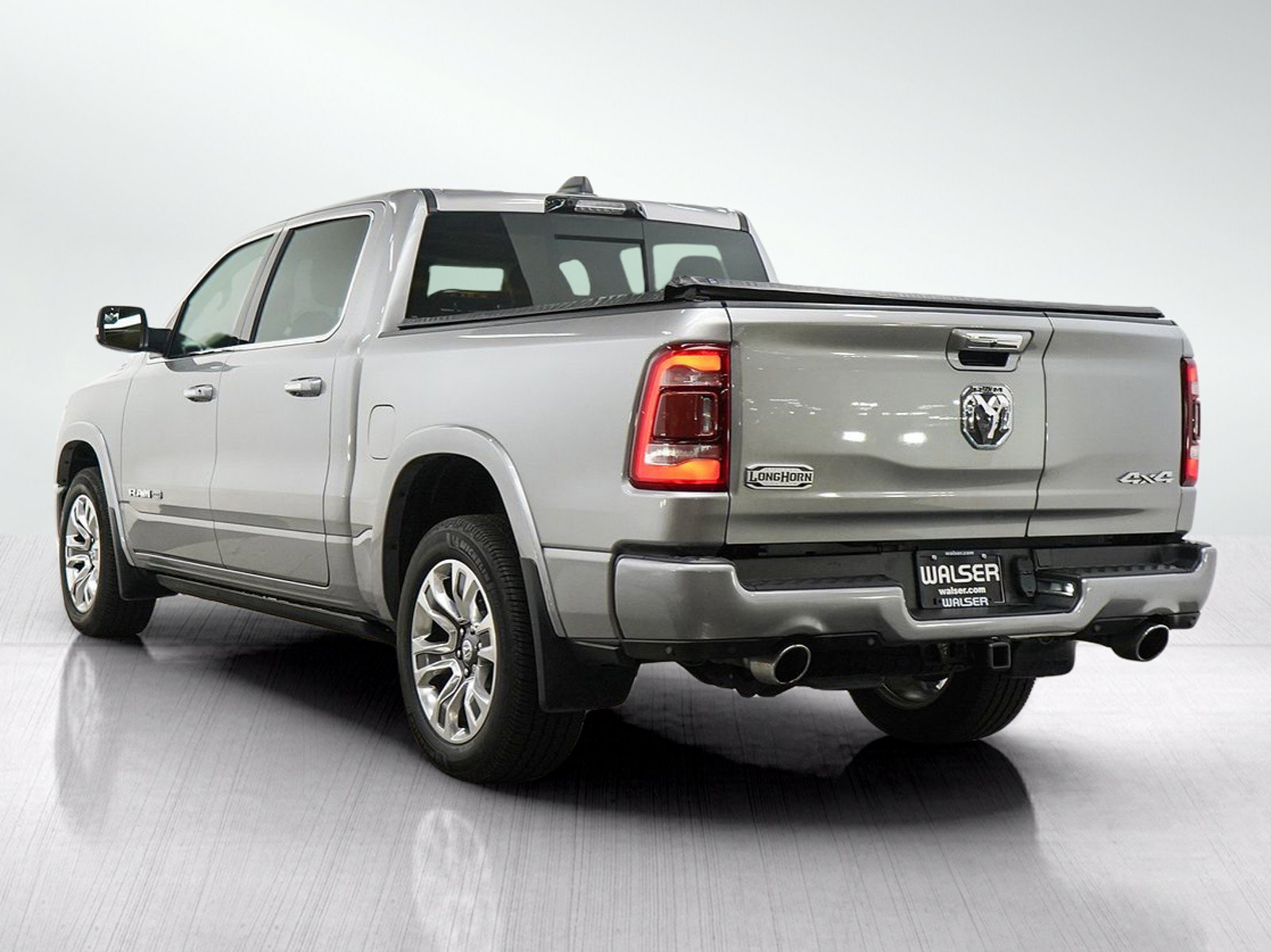 Used 2021 RAM 1500 Limited AWD/4WD image 3
