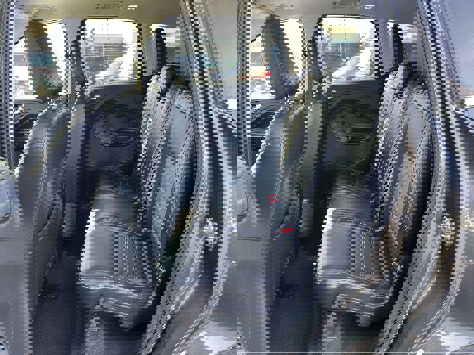 Used 2019 Ford Escape Titanium image 28