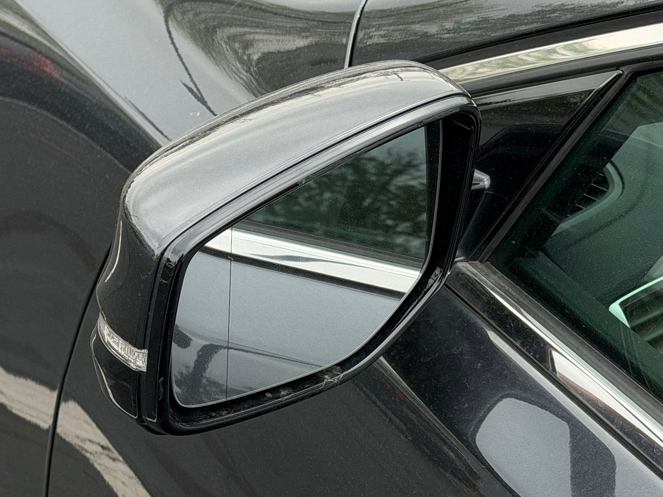 Used 2016 Acura TLX w/ Technology Package FWD image 11