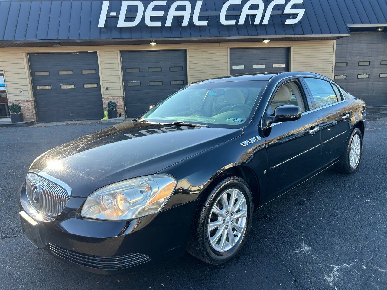 Used 2009 Buick Lucerne CX FWD image 1