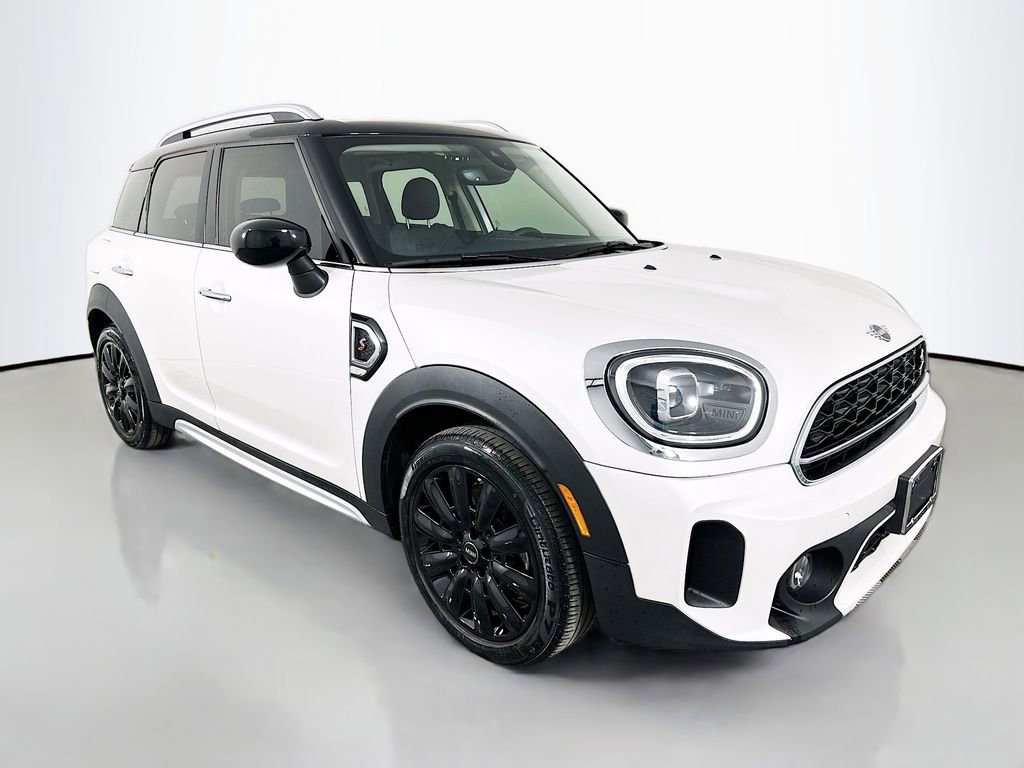 Certified 2024 MINI Cooper Countryman S FWD image 3