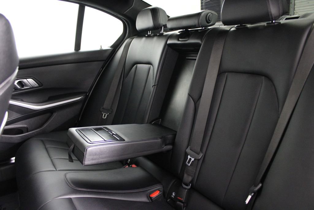 Used 2022 BMW 330i Sedan image 18