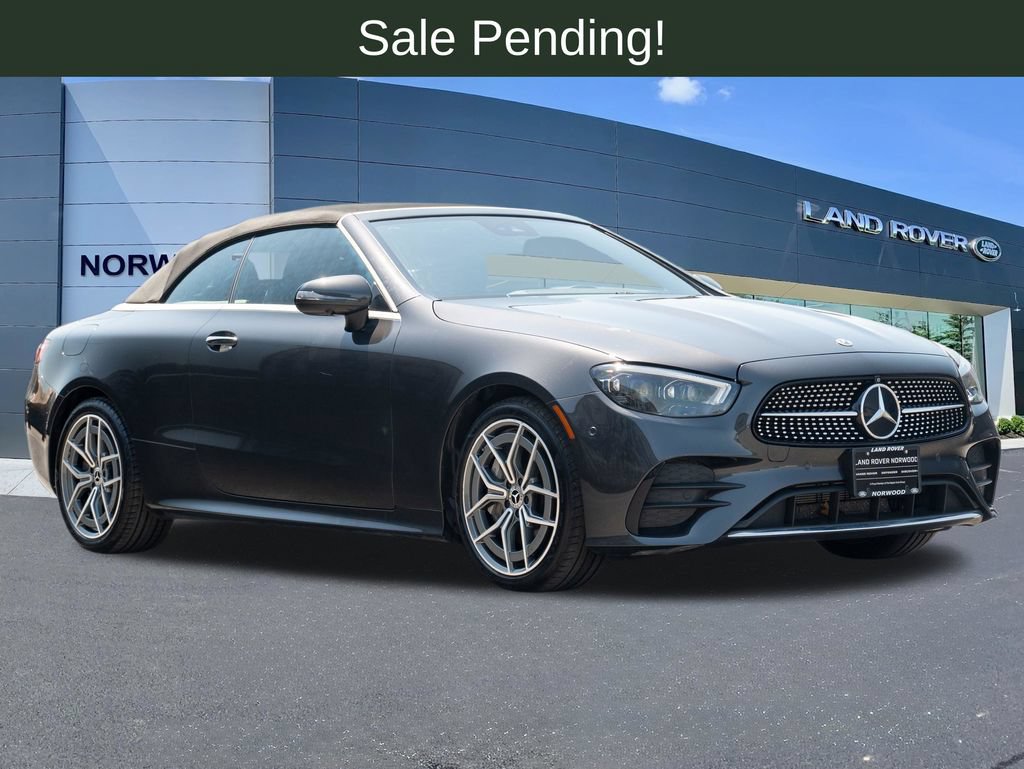 Used 2022 Mercedes-Benz E 450 4MATIC Cabriolet image 4