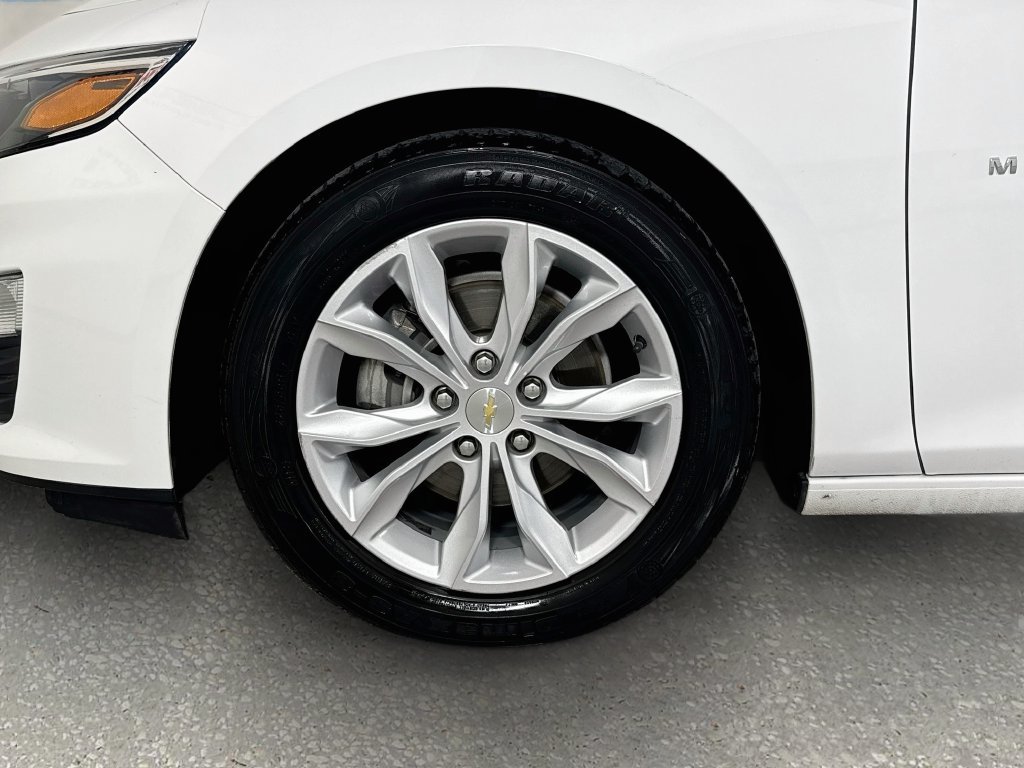 Used 2024 Chevrolet Malibu LT FWD image 30
