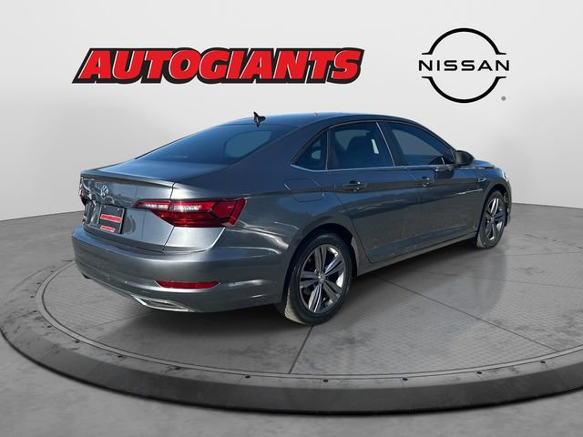 Used 2021 Volkswagen Jetta R-Line w/ R-Line Cold Weather Package image 2