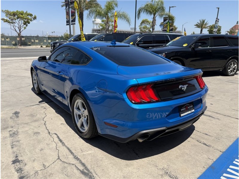 Used 2020 Ford Mustang Coupe RWD image 44