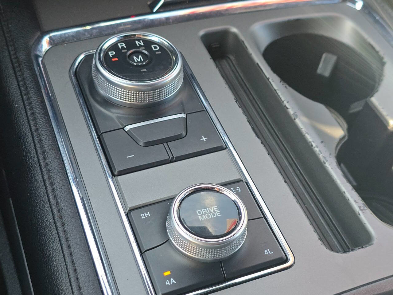 Used 2019 Ford Expedition Max XLT w/ Equipment Group 202A image 21