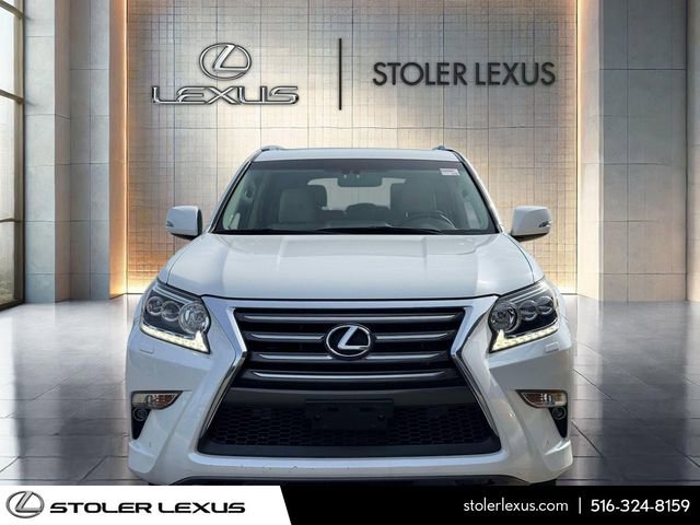 Used 2017 Lexus GX 460 Premium w/ Premium Package image 2