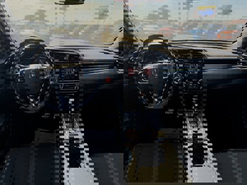 Used 2019 Honda Civic Sport image 3