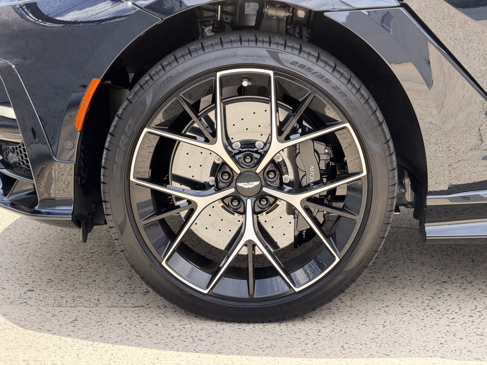 New 2026 Aston Martin DBX 707 AWD/4WD image 4