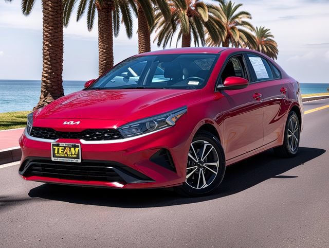 Used 2024 Kia Forte LXS FWD video 2