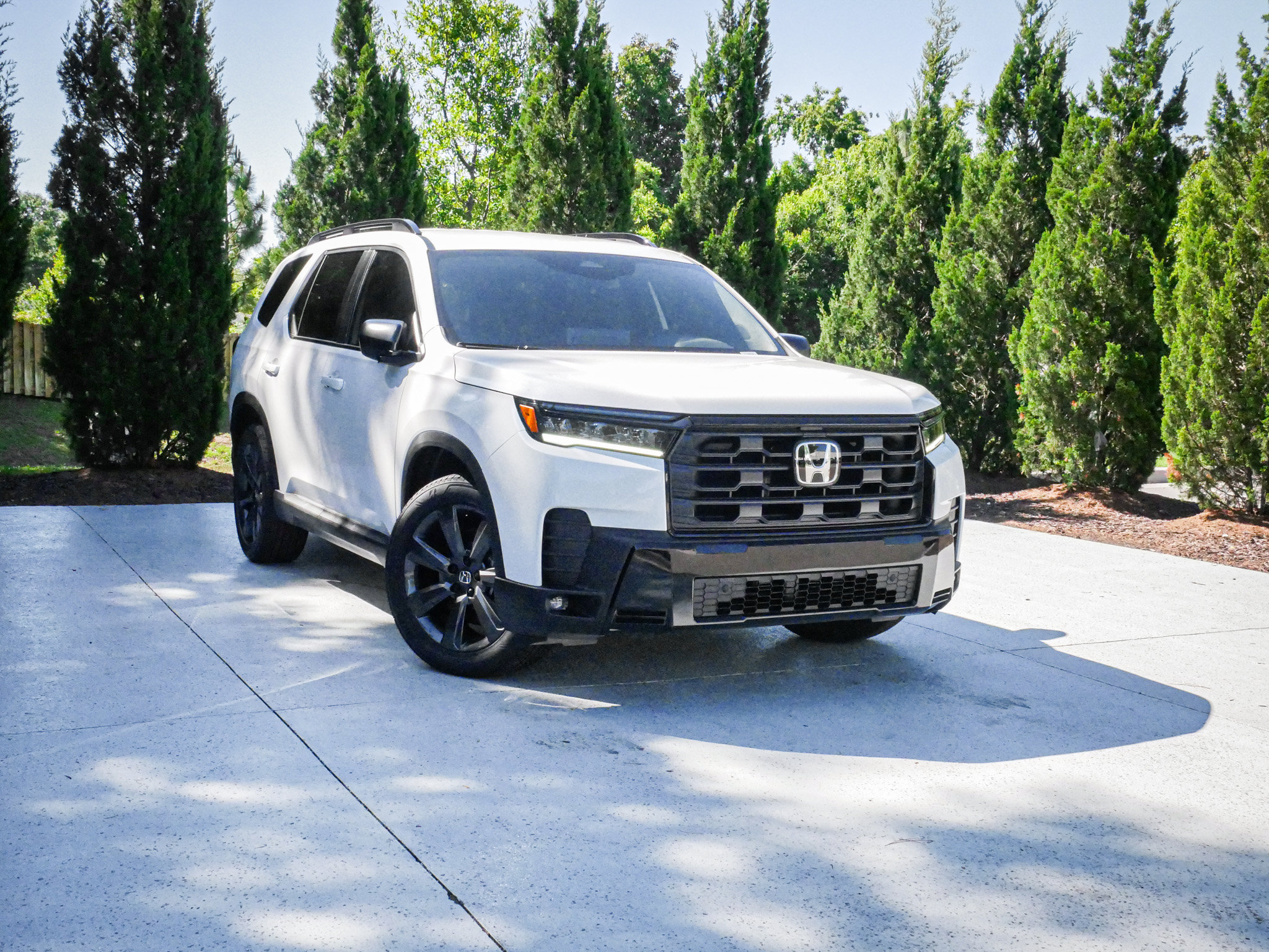 New 2026 Honda Pilot Sport image 2