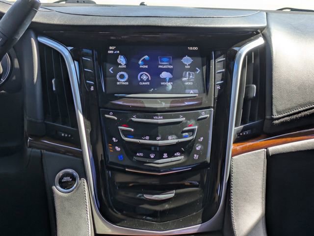Used 2019 Cadillac Escalade Premium Luxury w/ Escalade Sport Edition image 15