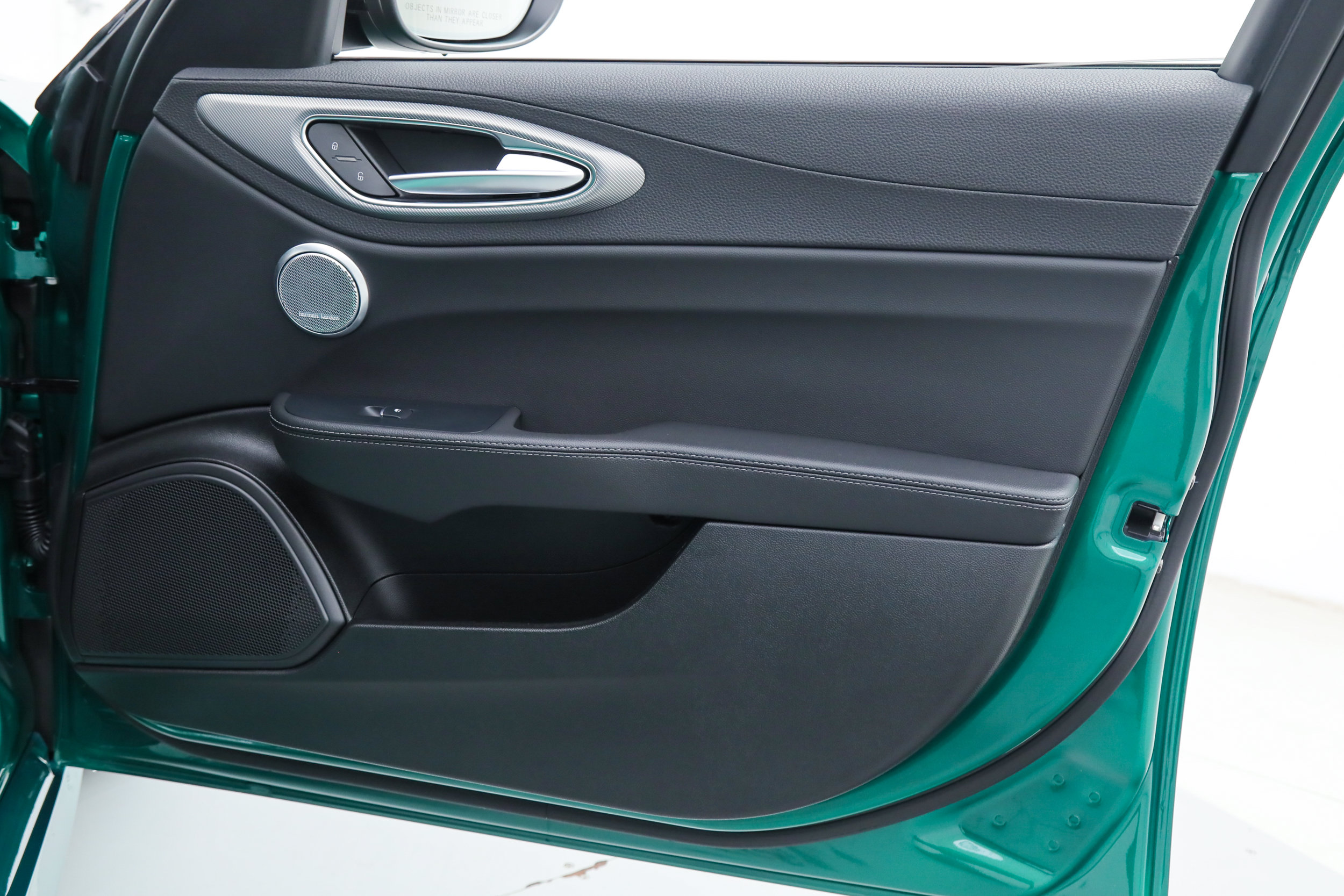 New 2026 Alfa Romeo Giulia w/ Driving Assist Package RWD image 9