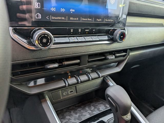 Used 2024 Chevrolet Colorado Trail Boss w/ Advanced Trailering Package image 23