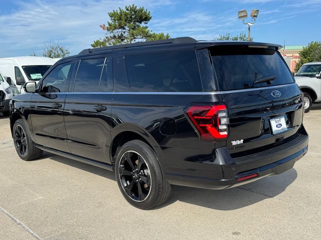 Used 2022 Ford Expedition Max Limited w/ Equipment Group 303A AWD/4WD image 7
