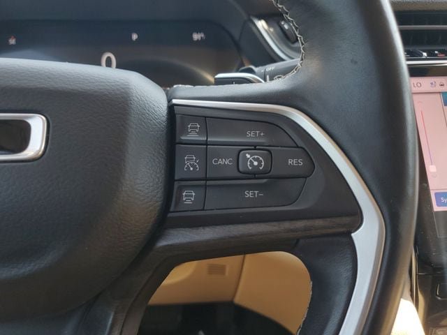 Certified 2021 Jeep Grand Cherokee L Limited w/ Luxury Tech Group II AWD/4WD image 29