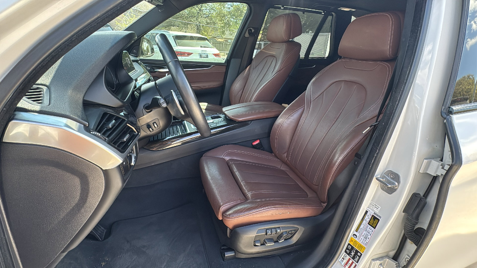 Used 2018 BMW X5 xDrive50i AWD/4WD image 13