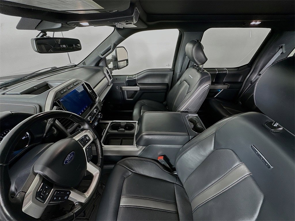 Used 2022 Ford F350 Platinum image 11