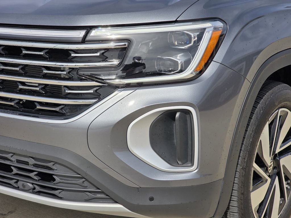 Used 2025 Volkswagen Atlas SEL image 6