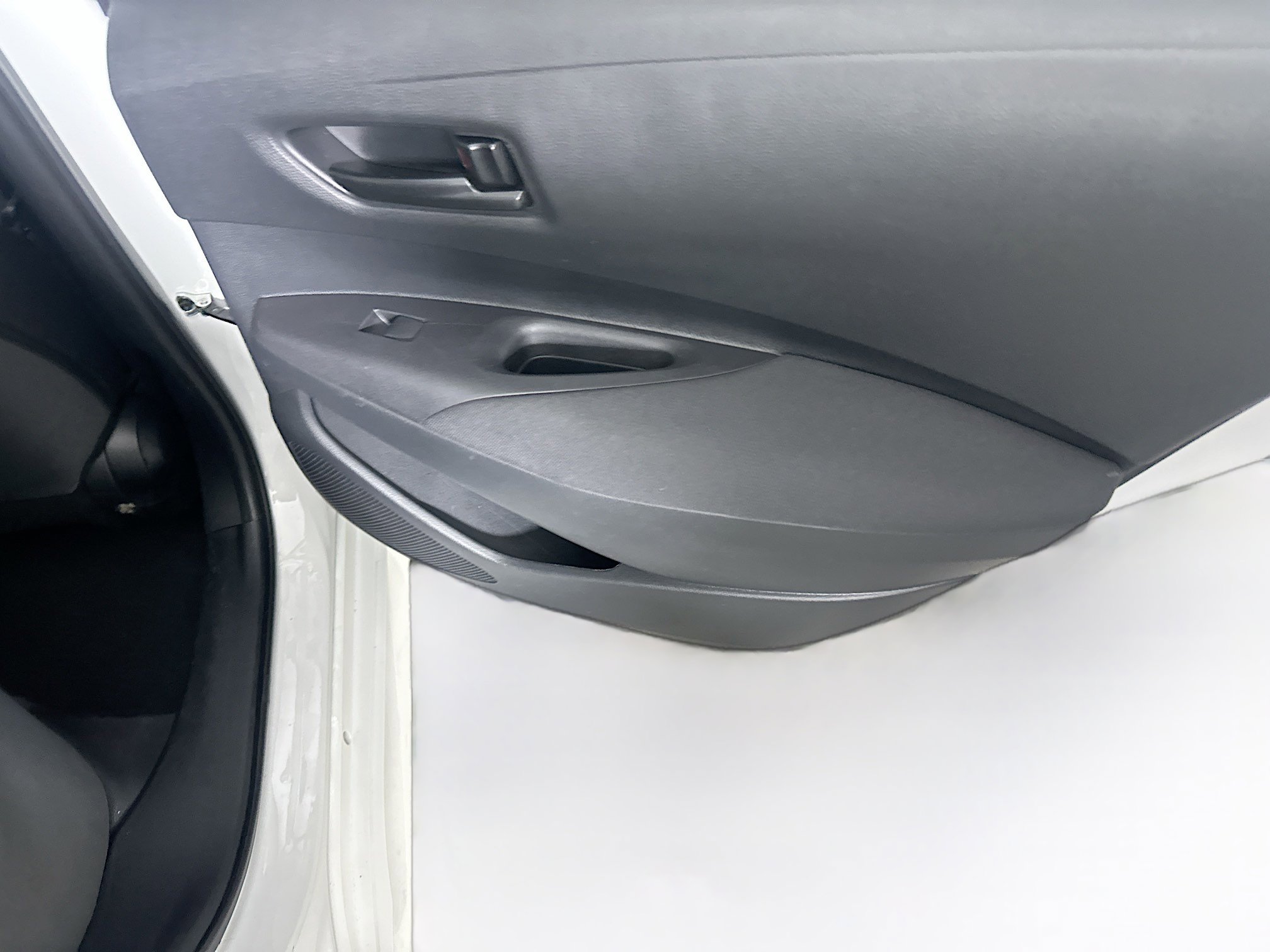 Used 2024 Toyota Corolla LE image 27