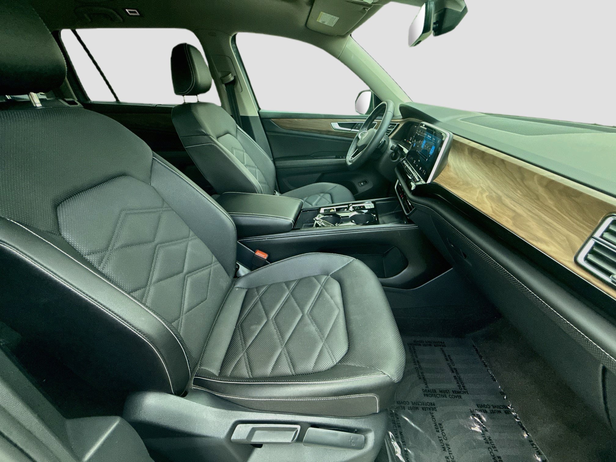 Used 2024 Volkswagen Atlas SE w/ Panoramic Sunroof Package FWD image 31