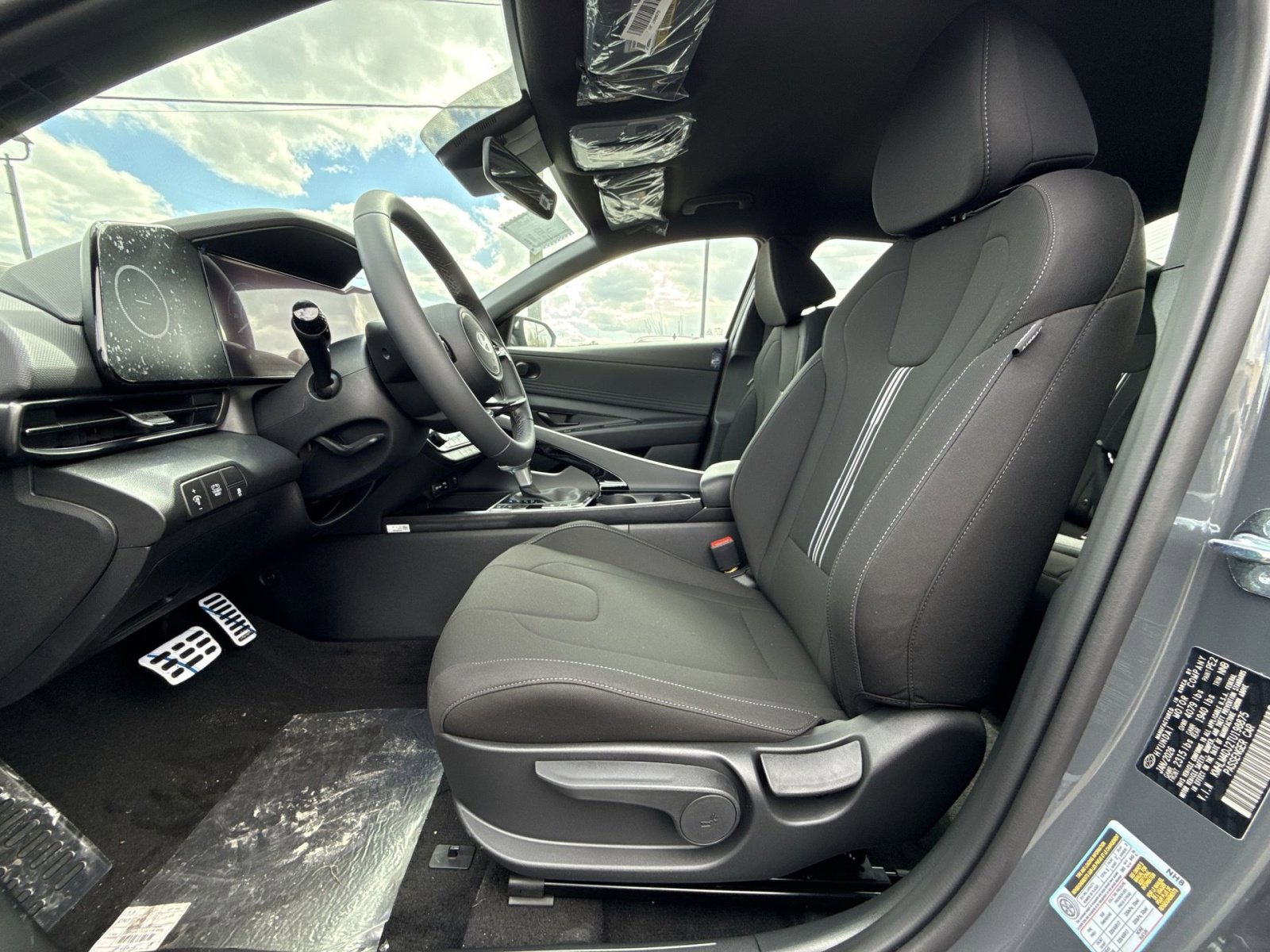 New 2026 Hyundai Elantra Sport image 13