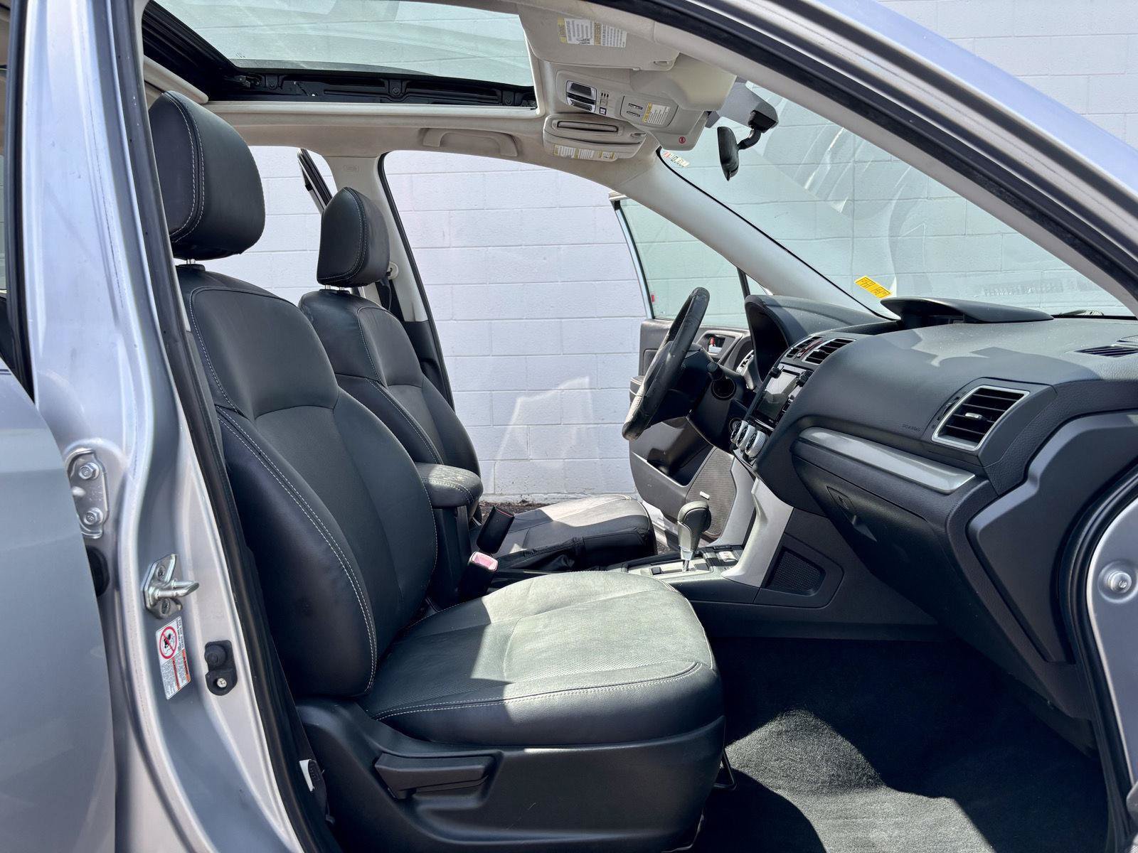 Used 2016 Subaru Forester 2.5i Limited AWD/4WD image 11